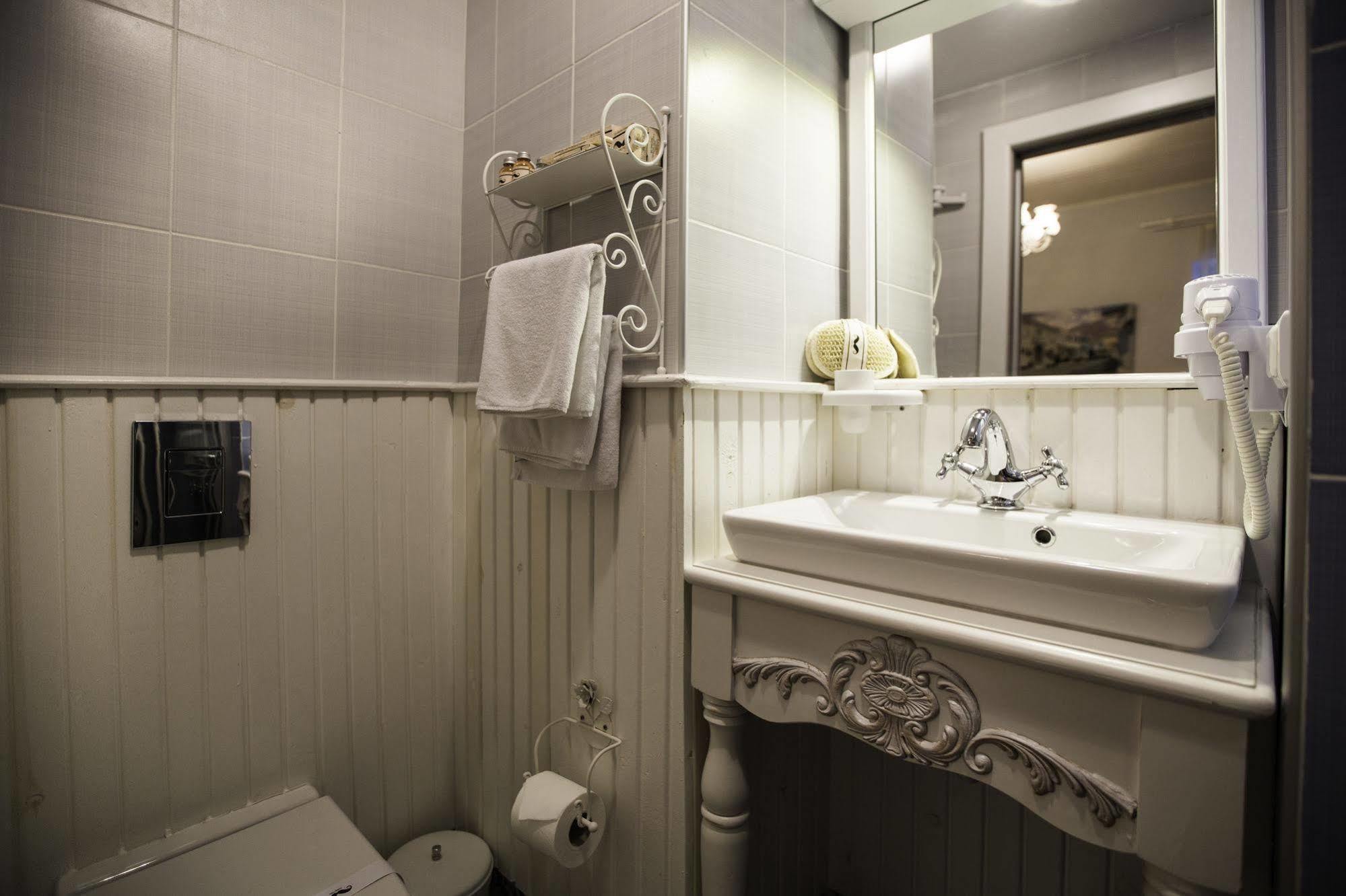 The White Hotel Alacati Exterior photo